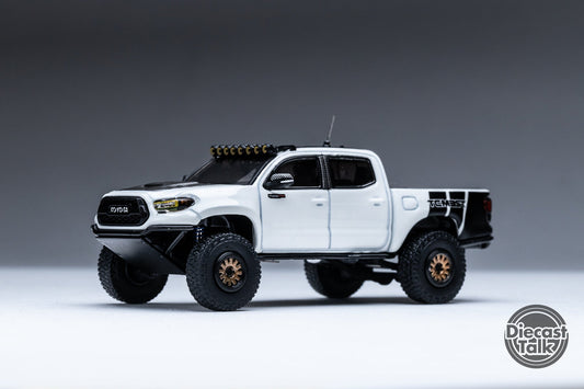 GCD DiecastTalk Exclusive 1/64 Toyota Tacoma Pre-Runner PUGZ TRD PRO Widebody Ltd 1008pcs