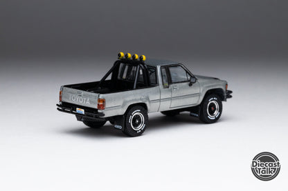 GCD DiecastTalk Exclusive 1/64 Toyota 1985 Hilux SR5 Xtracab Black Ltd 1400pcs
