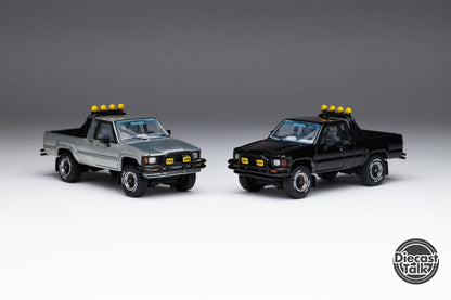 GCD DiecastTalk Exclusive 1/64 Toyota 1985 Hilux SR5 Xtracab Black Ltd 1400pcs