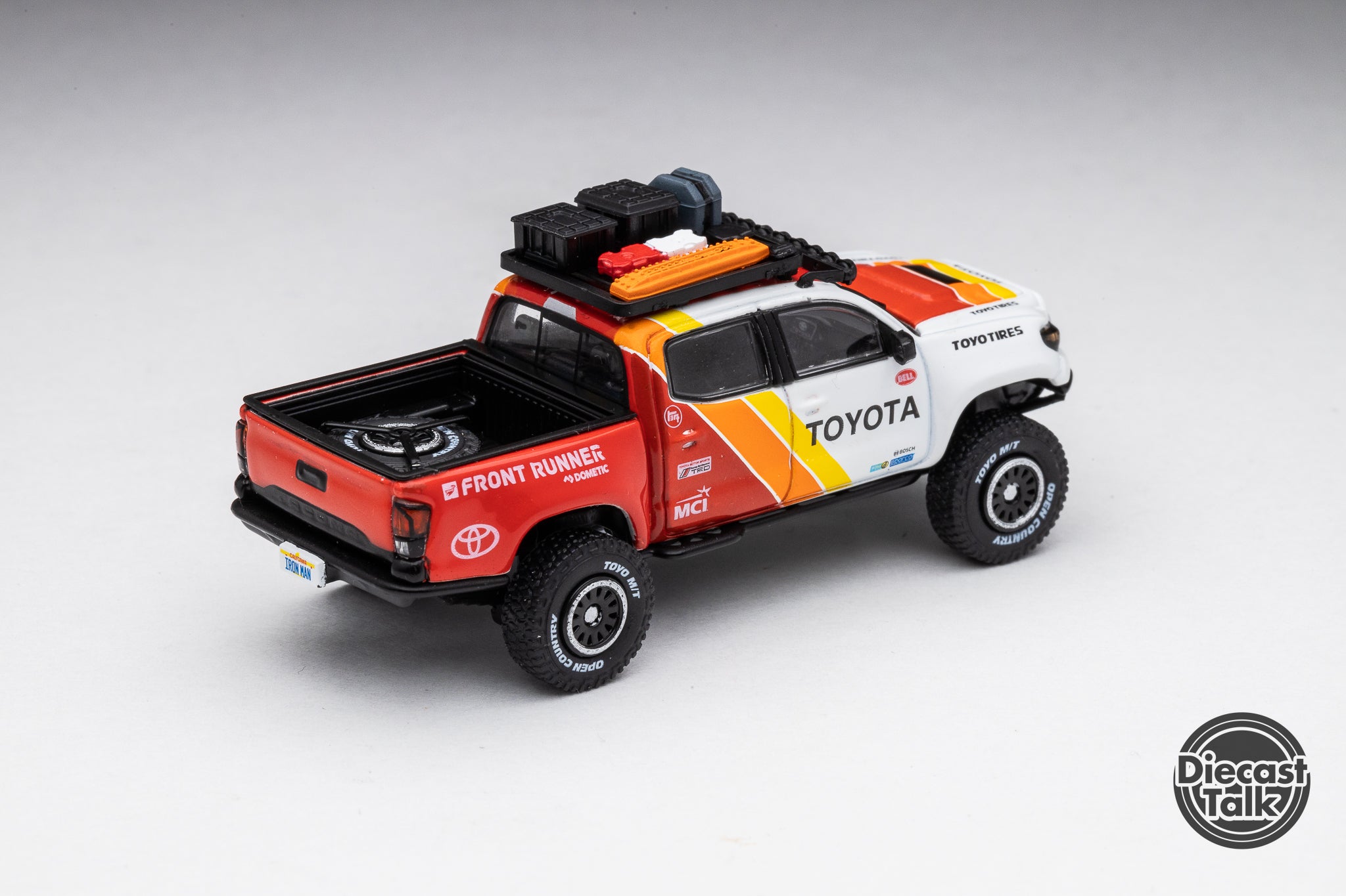 GCD DiecastTalk Exclusive 1/64 Toyota Hilux + Tacoma TRD Box set Ltd 1