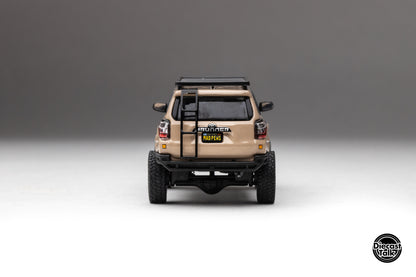 DiecastTalk Exclusive 1/64 Toyota 4Runner Pre-Runner (Madpews) with dog and accessories