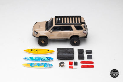 DiecastTalk Exclusive 1/64 Toyota 4Runner Pre-Runner (Madpews) with dog and accessories