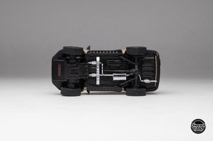 DiecastTalk Exclusive 1/64 Toyota 4Runner Pre-Runner (Madpews) with dog and accessories