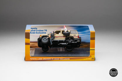 DiecastTalk Arab Exclusive GCD 1/64 Toyota Land Cruiser 70 series with figures