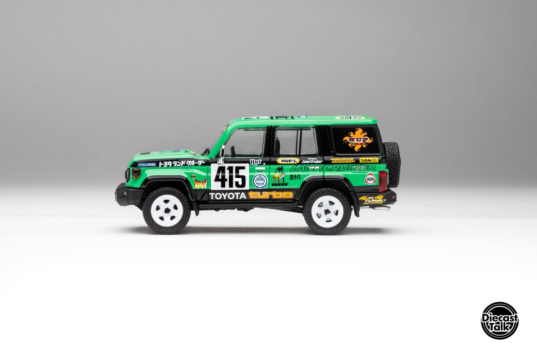 hakkacandyland/お休み中　0420 HUF x DiecastTalk 1/64 Toyota Land Cruiser 70
