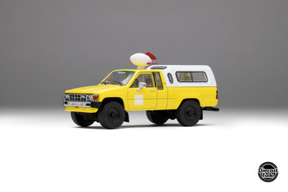 GCD DiecastTalk Exclusive 1/64 Toyota Hilux SR5 Delivery Truck