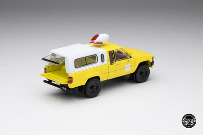 GCD DiecastTalk Exclusive 1/64 Toyota Hilux SR5 Delivery Truck
