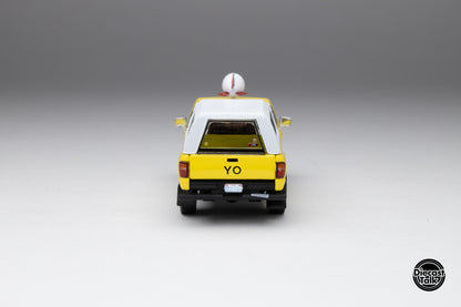 GCD DiecastTalk Exclusive 1/64 Toyota Hilux SR5 Delivery Truck