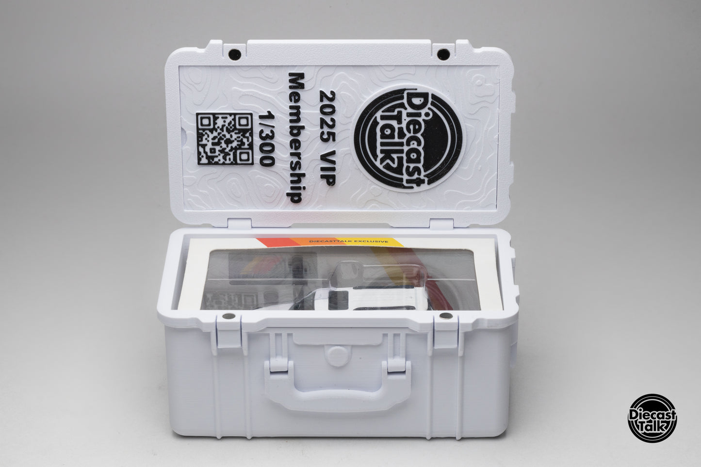 (VIP Membership 2025) GCD DiecastTalk Exclusive 1/64 Toyota 4Runner 40th Anniversary White Ltd 500pcs