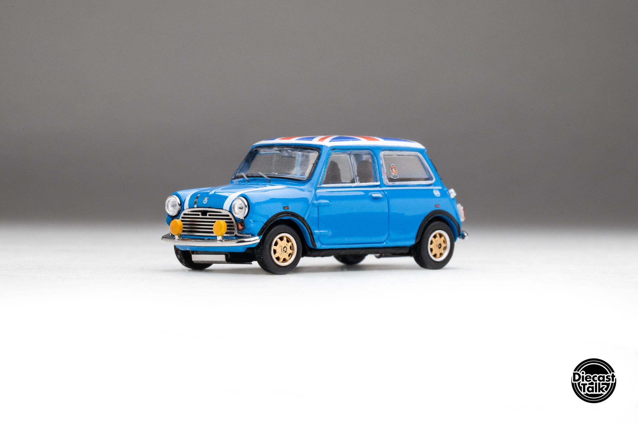 DiecastTalk Exclusive GCD 1/64 Austin Mini 1000 with Corgi