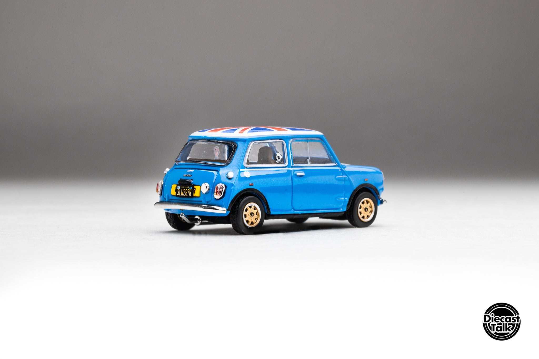 DiecastTalk Exclusive GCD 1/64 Austin Mini 1000 with Corgi