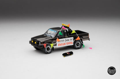 DiecastTalk MDX Exclusive 1/64 Toyota 1985 Hilux SR5 4x4 Black Chrome