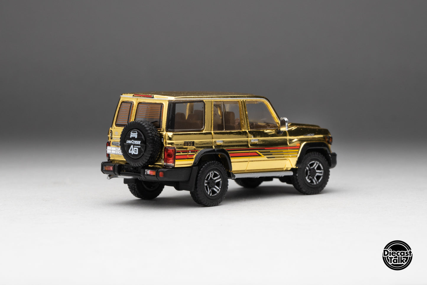 DiecastTalk MDX Exclusive 1/64 Toyota Land Cruiser 70 Arab Gold Edition