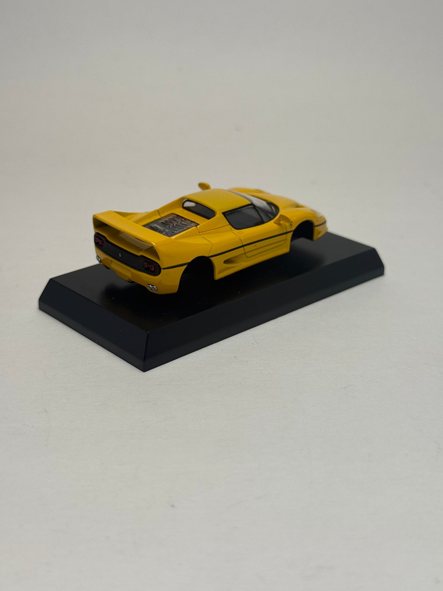 KYOSHO 1:64 Ferrari F50 (Yellow)
