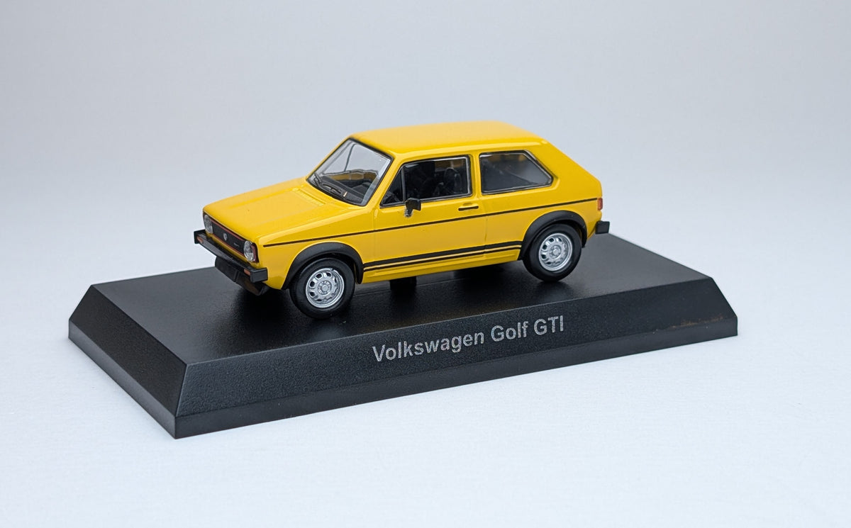 KYOSHO 1/64 Volkswagen Series MiniCar Collection Volkswagen Golf GTI (Yellow)