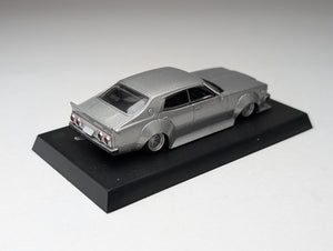 Aoshima 1/64 Grachan Nissan 231 Laurel Silver