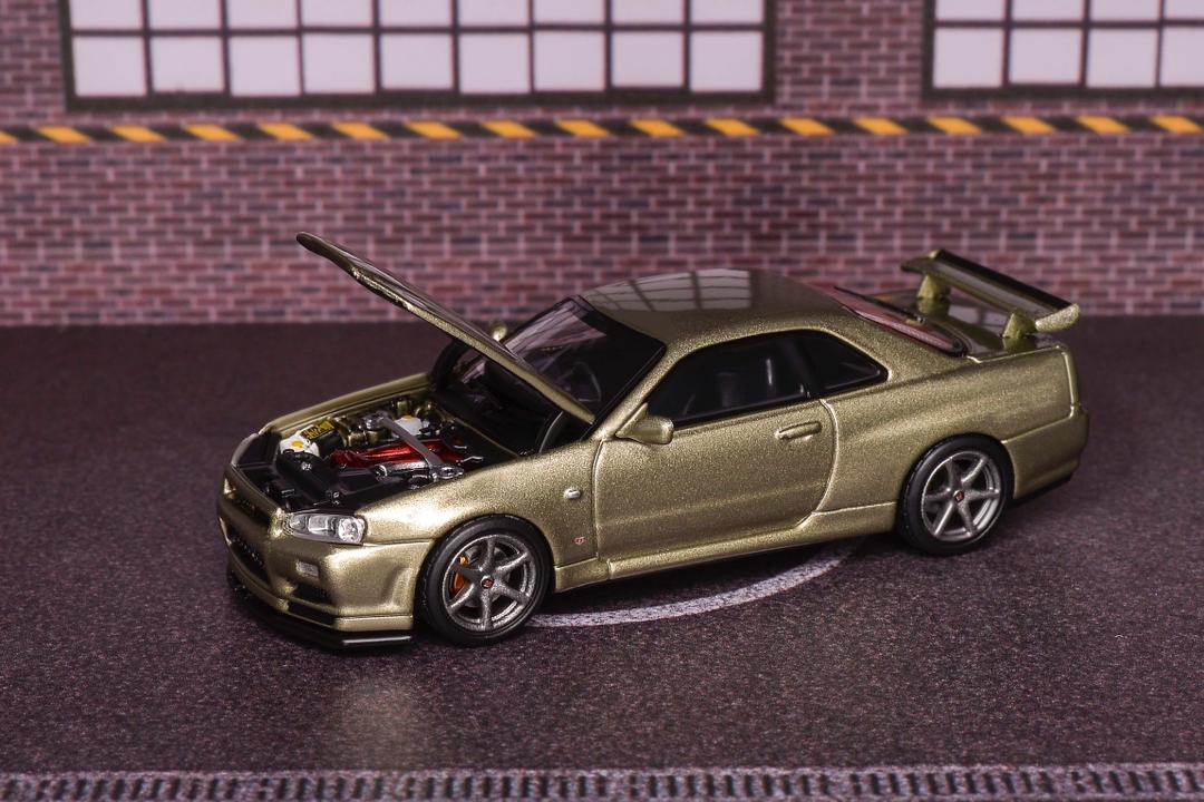 MotorHelix 1/64 Nissan Skyline GT-R R34 V-spec II