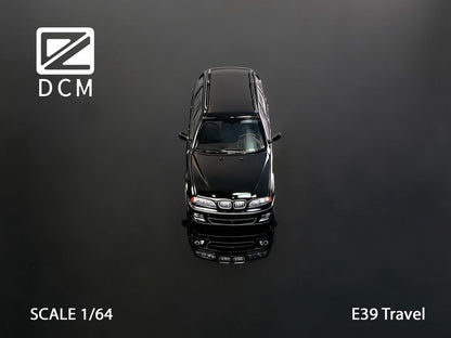 DCM 1:64 BMW M5 E39 Wagon