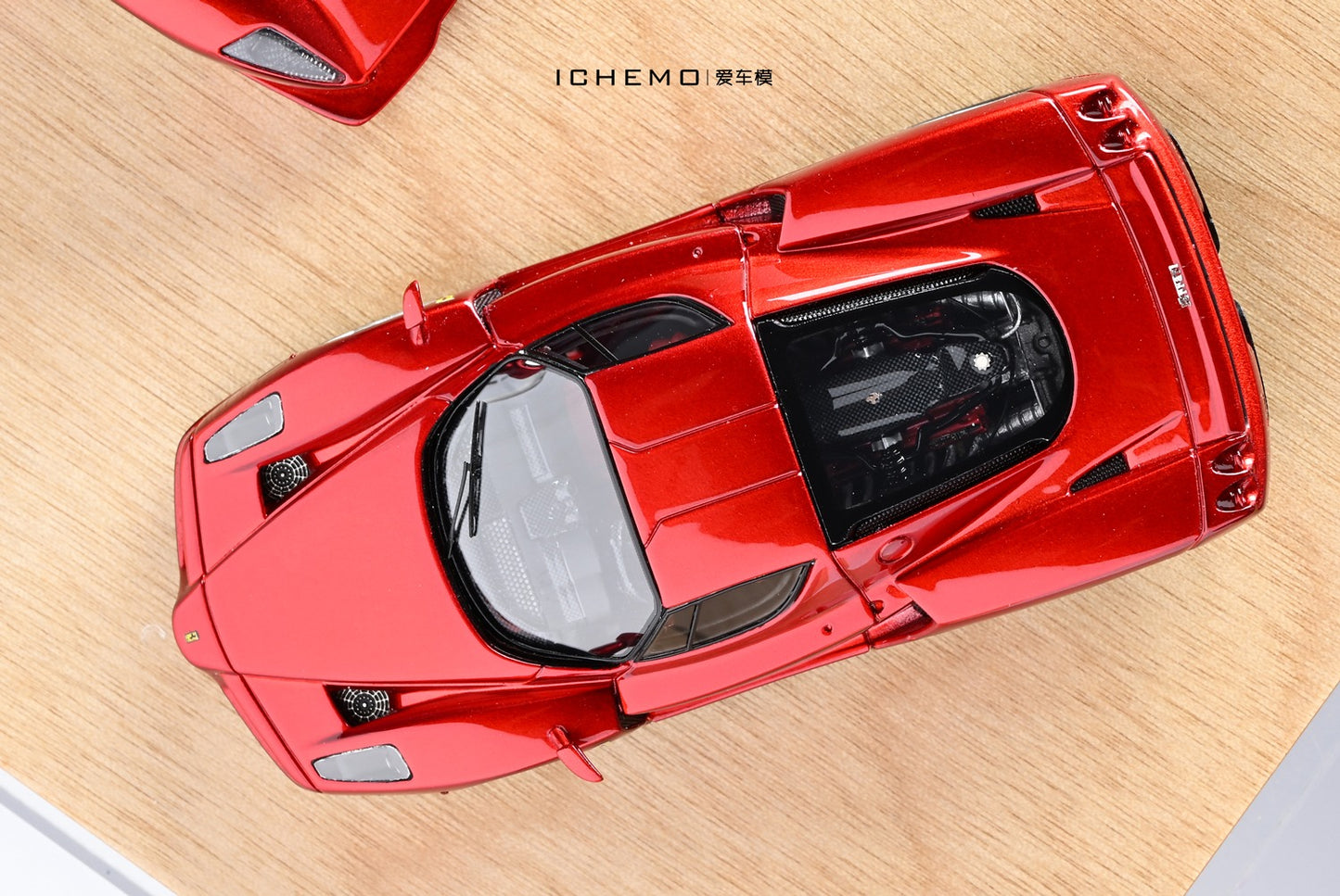 DMH 1:64 Pininfarina Set Enzo + P4/5 Set