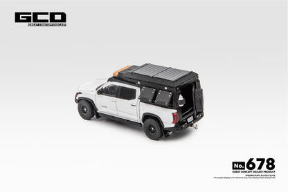 GCD 1:64 Toyota Tundra Camper with accessories White