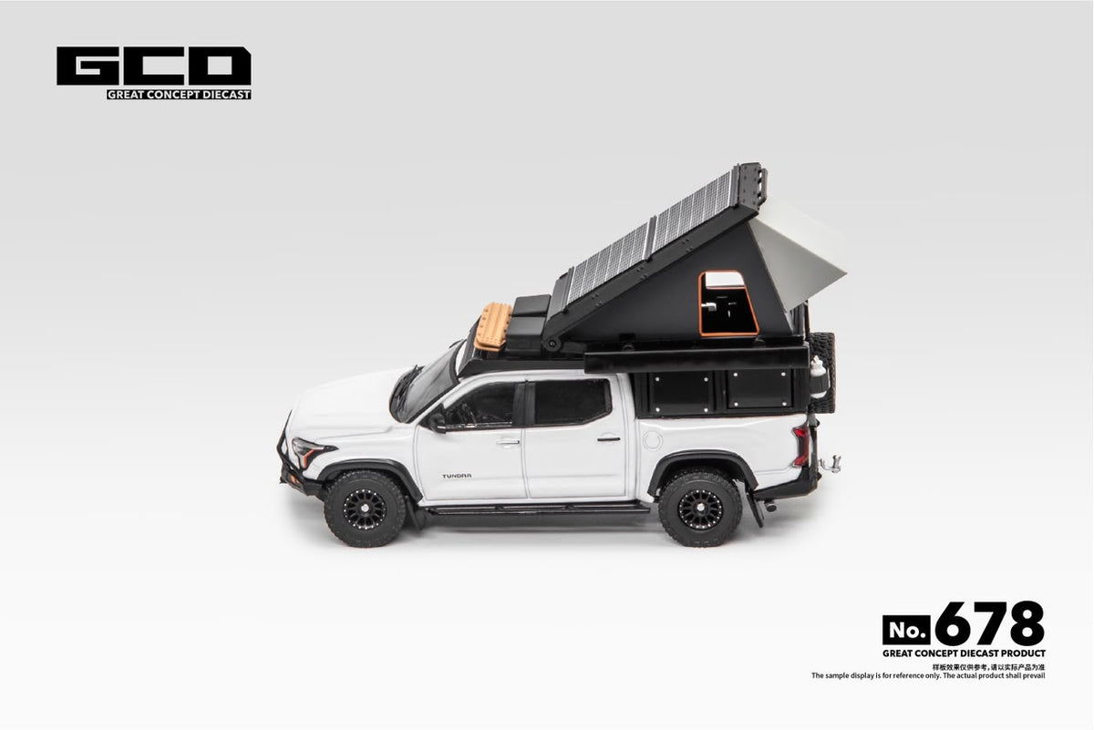 GCD 1:64 Toyota Tundra Camper with accessories White