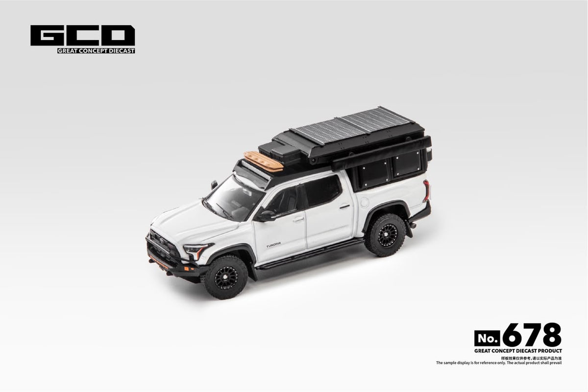 GCD 1:64 Toyota Tundra Camper with accessories White