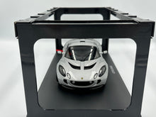 Load image into Gallery viewer, AUTOart 1/18 Lotus Exige Silver