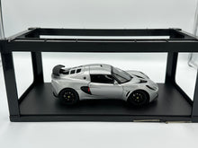 Load image into Gallery viewer, AUTOart 1/18 Lotus Exige Silver