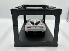 Load image into Gallery viewer, AUTOart 1/18 Lotus Exige Silver