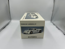 Load image into Gallery viewer, AUTOart 1/18 Porsche Carrera GT White