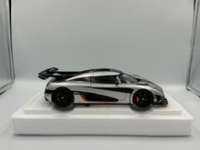 Load image into Gallery viewer, AUTOart 1/18 Koenigsegg One:1 Silver &amp; Orange