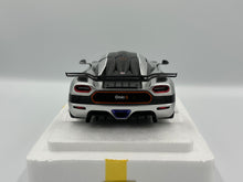 Load image into Gallery viewer, AUTOart 1/18 Koenigsegg One:1 Silver &amp; Orange