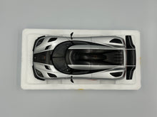 Load image into Gallery viewer, AUTOart 1/18 Koenigsegg One:1 Silver &amp; Orange
