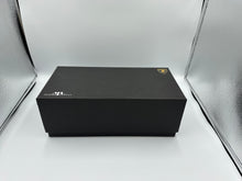 Load image into Gallery viewer, MR Collection 1:18 Lamborghini SVJ Purple