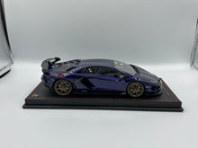 Load image into Gallery viewer, MR Collection 1:18 Lamborghini SVJ Purple