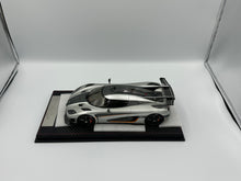 Load image into Gallery viewer, Frontiart 1/18 Koenigsegg One:1 Silver &amp; Orange