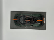Load image into Gallery viewer, BBR 1/18 Pagani Huayra BC Green
