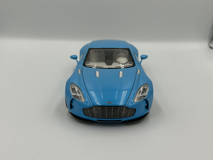 AUTOart Signature 1/18 Aston Martin One-77 Blue