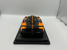 Load image into Gallery viewer, Peako 1/18 Pagani Cinque Orange