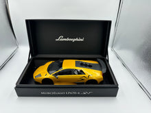 Load image into Gallery viewer, MR Collection 1:18 Lamborghini Murcielago SV Yellow