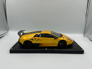 MR Collection 1:18 Lamborghini Murcielago SV Yellow