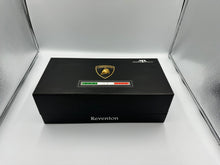 Load image into Gallery viewer, MR Collection 1:18 Lamborghini Reventon Coupe