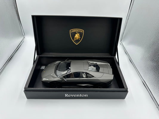 MR Collection 1:18 Lamborghini Reventon Coupe