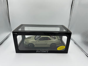 AUTOart 1/18 Nissan Skyline R34 GTR Z Tune Millennium Jade