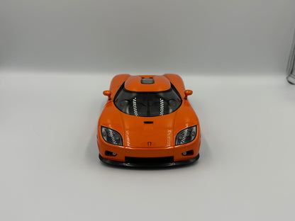 AUTOart Signature 1/18 Koenigsegg CCX Orange