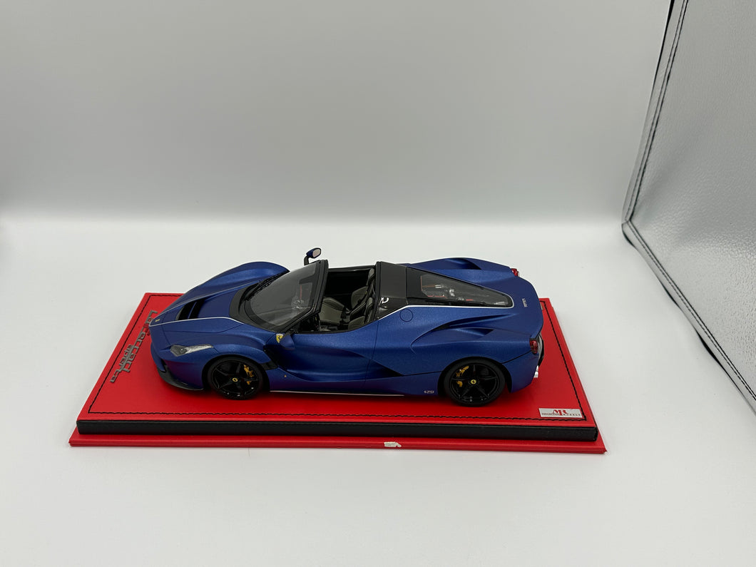 MR Collection 1:18 Ferrari Laferrari Aperta Matte Blue