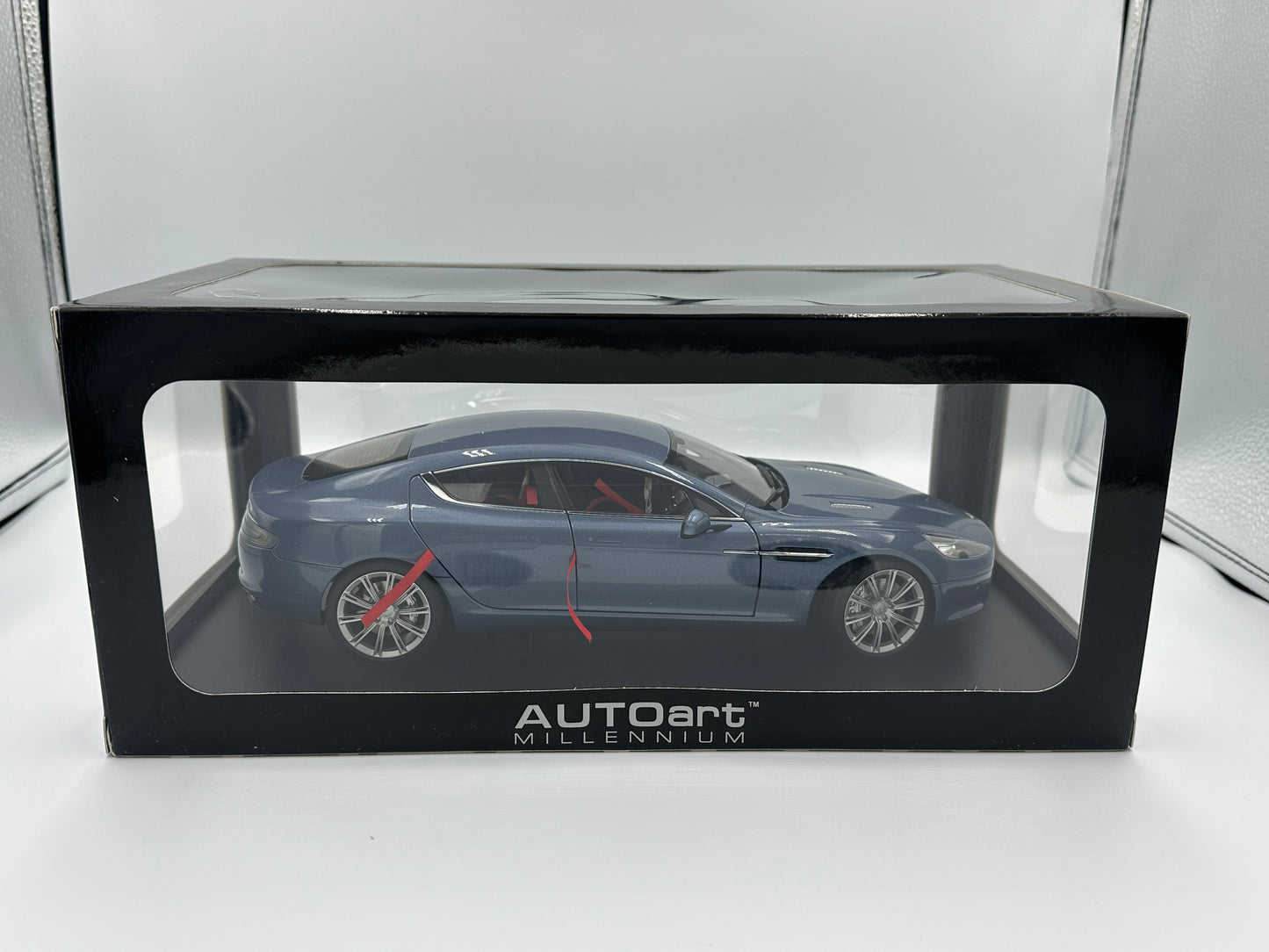 Aston Martin Rapide ラピード　AUTOart 1:18 AUTOart 1/18 Aston Martin Rapide Blue – DiecastTalk