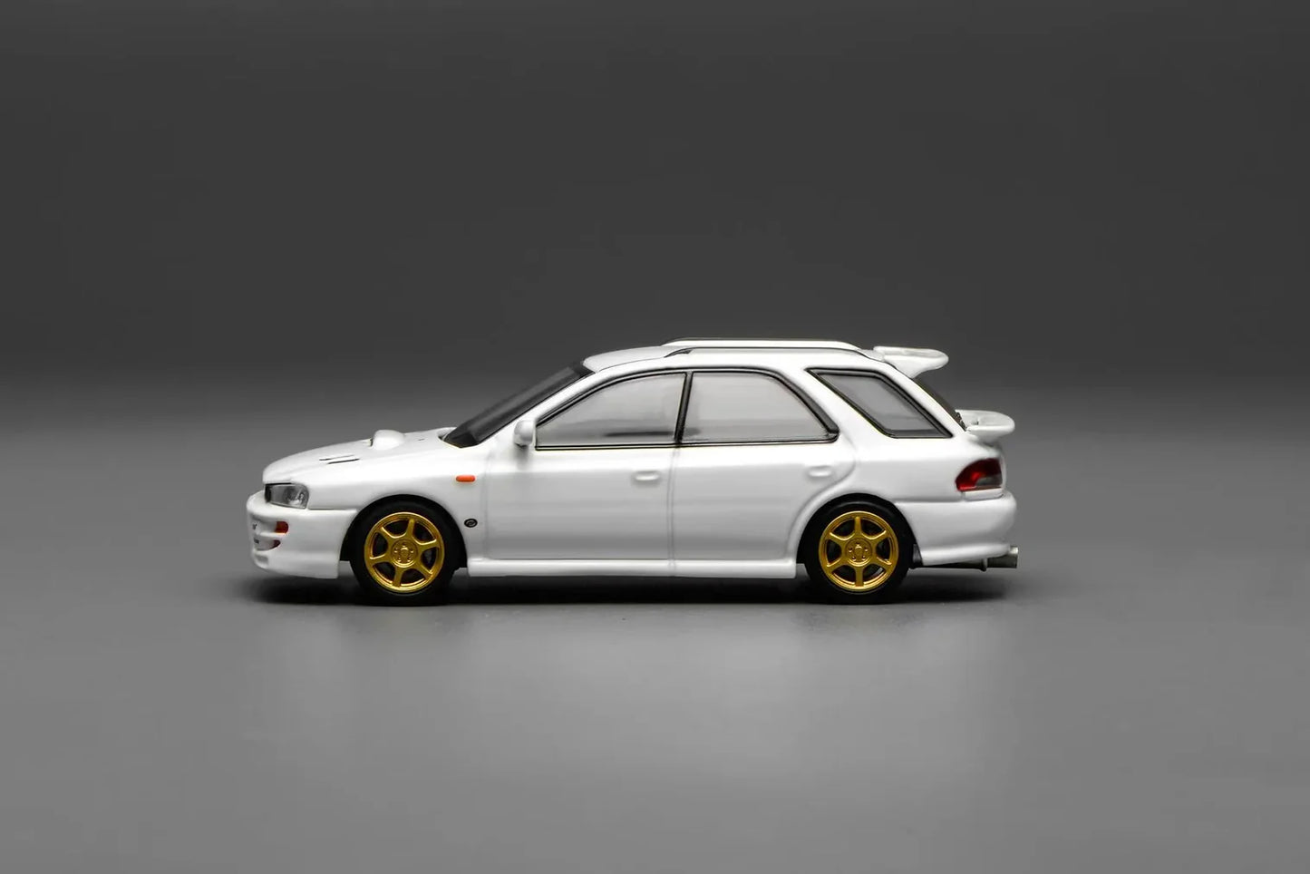 Motorhelix 1:64 Subaru Impreza Wagon WRX STi Ver. VI