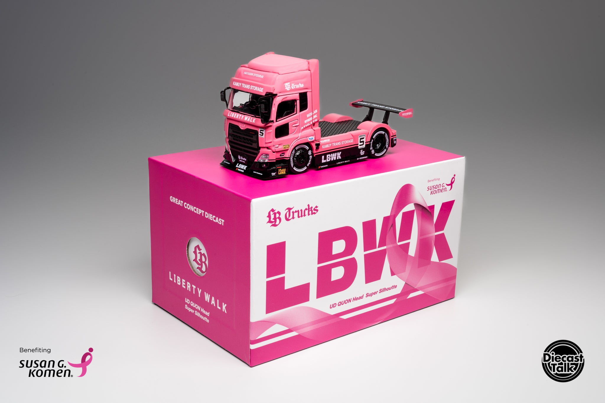 DiecastTalk x Leen Customs x GCD 1:64 LBWK UD Quon LB Trucks Pink with