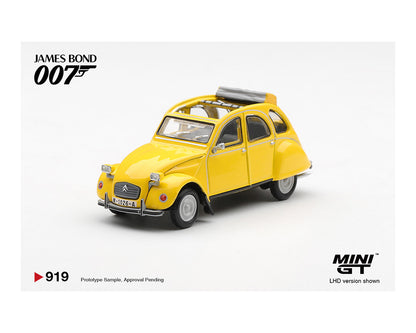 Mini GT 1:64 James Bond 007 Citroën 2CV “For Your Eyes Only”- English Packaging – Limited Edition